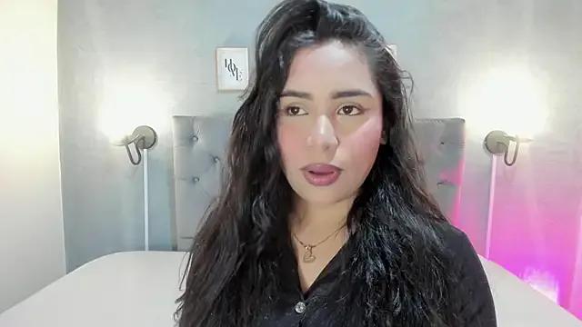 Freechat GiannaSlimJB on StripChat