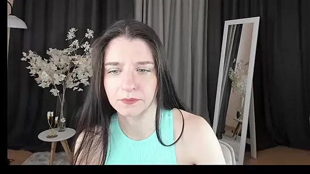 helentasty on StripChat 