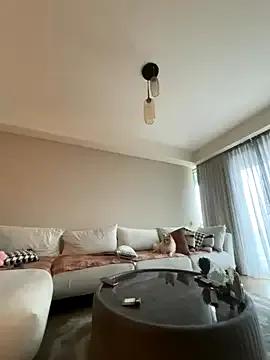 hevesim on StripChat 