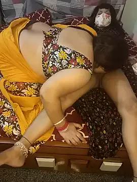 Photos of Indian_hotmilfs from StripChat is Freechat