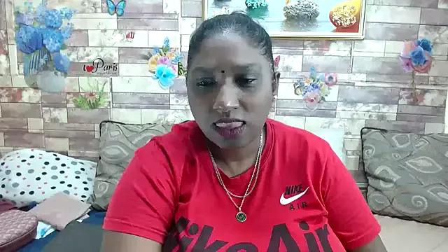 Indian_tracy on StripChat 