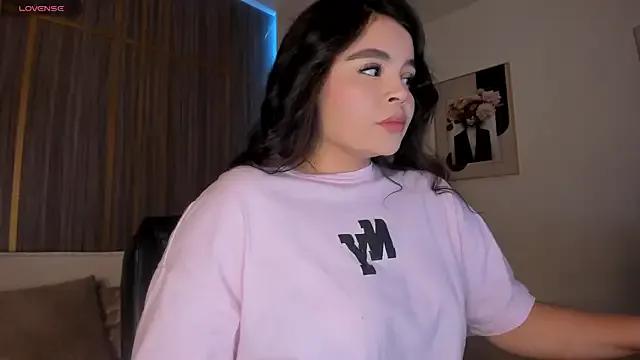 Private IsabellaAllen on StripChat