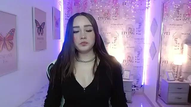 Ivyy_Crystal on StripChat 