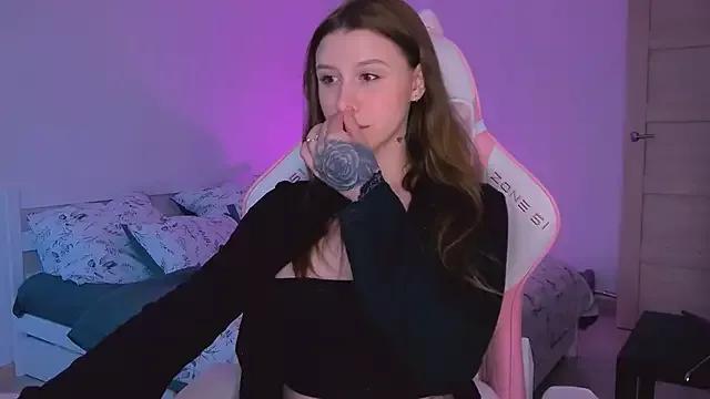 janny_u on StripChat 