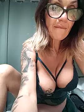 c2c sexiness with Outdoor slutz. Explore the latest collection of wacky live performances from our experienced randy livestreamers