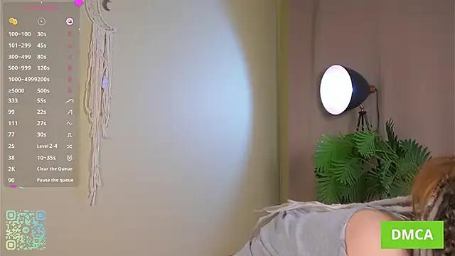 Freechat JohnetteConstine on StripChat