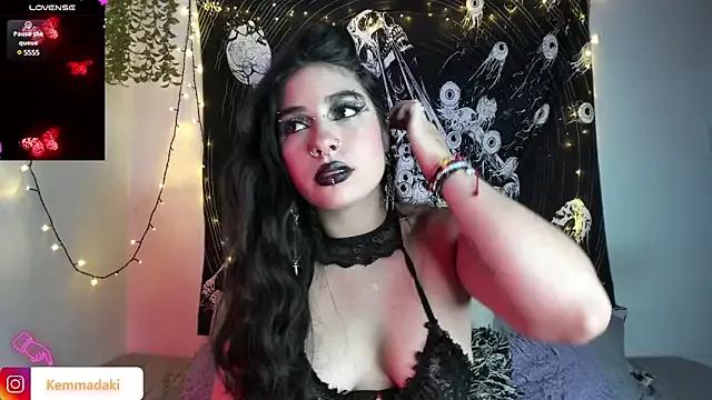kemmadakii on StripChat 