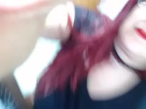 lilisa777 on StripChat 