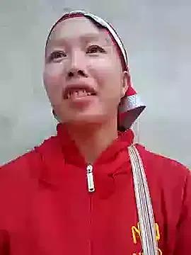 llm-bae on StripChat 