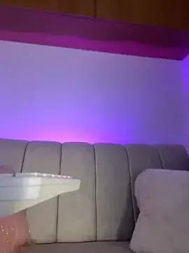 maddy_bronw_ on StripChat