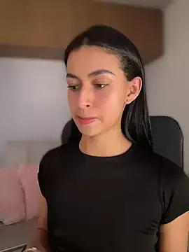 maddy_bronw_ on StripChat 