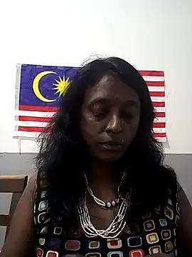 Freechat mamakarma1403 on StripChat