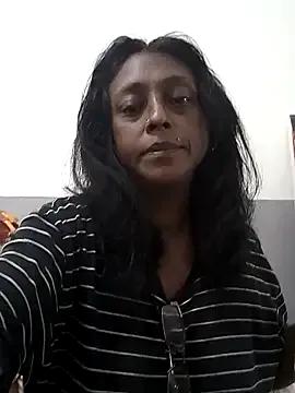 Freechat mamakarma1403 on StripChat