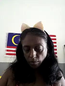 Freechat mamakarma1403 on StripChat