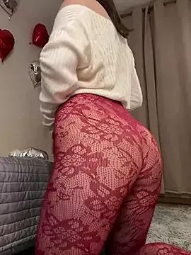 Online tittyfuck escorts: Ignite your senses with our matured streamers, who make conversing amazing and nasty at the same time