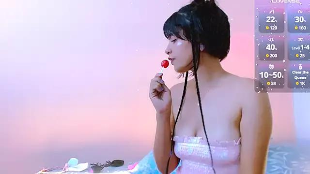Mattilda_18 on StripChat 