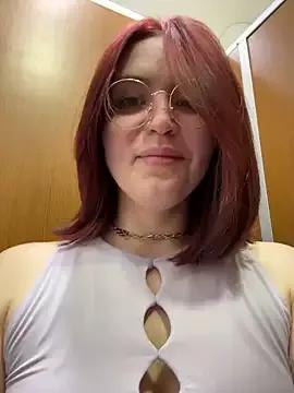 Photos of meow_girl from StripChat is Freechat