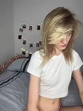 Photos of Mia_Komioa from StripChat is Freechat