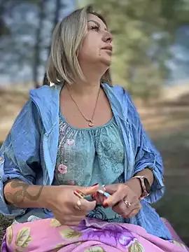 Freechat Milena-MilfaXXX on StripChat