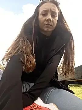 Freechat Milky_flexy_cat on StripChat