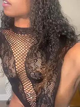 Photos of mismialove from StripChat is Freechat