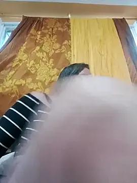 Miss-tetas on StripChat