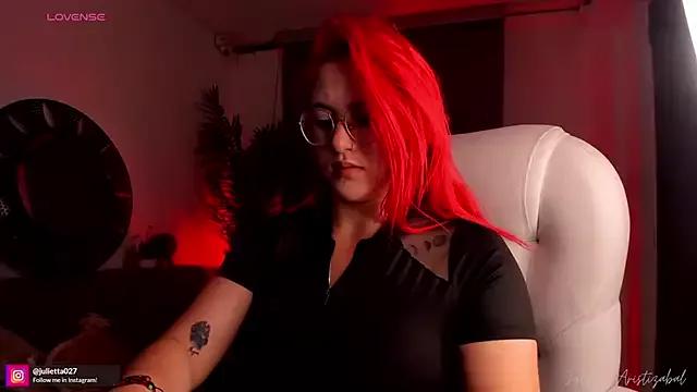 miss_julietaa on StripChat 