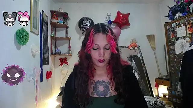 purplekattlyn on StripChat 