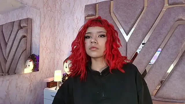 redd_pandaa on StripChat 