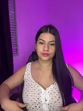 Private Saanvi21 on StripChat