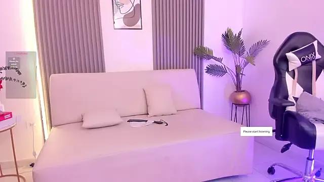 Saraakushh on StripChat 