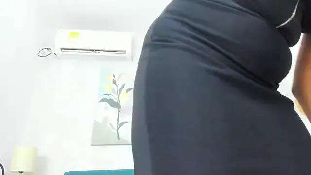 saray_mardez on StripChat