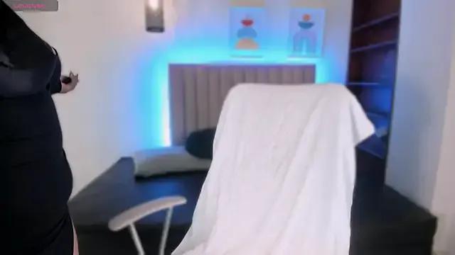 Sasha_Anaan on StripChat 