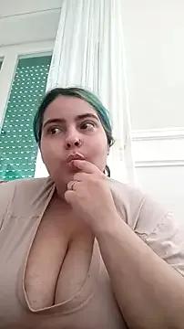 SelenaBoni on StripChat 