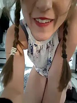 Photos of SexyLayla1 from StripChat is Freechat