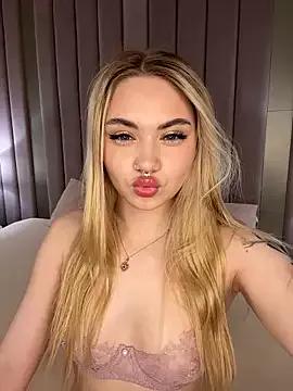 Photos of SierraFord from StripChat is Private