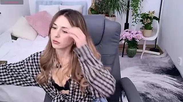 Freechat Sophie_Enzo on StripChat