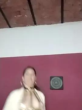 Freechat sweetbabyass on StripChat