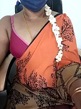 Photos of Tamil-hotwife from StripChat is Freechat