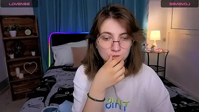 Tara_Grainn on StripChat 