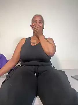 THICKBUNNYCHICKxxx — Help Bunny buy a Domi/Lush