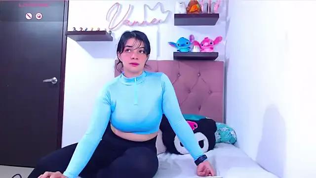 Vannessa__Shy on StripChat 