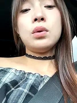 Discover beautiful escort Xiaoqiao_ss and her bare naked shape xiaoqiao_ss from StripChat