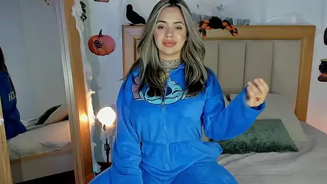 Freechat yandracelisofficial on StripChat