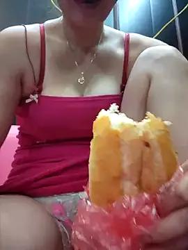 Photos of zizi_public from StripChat is Freechat